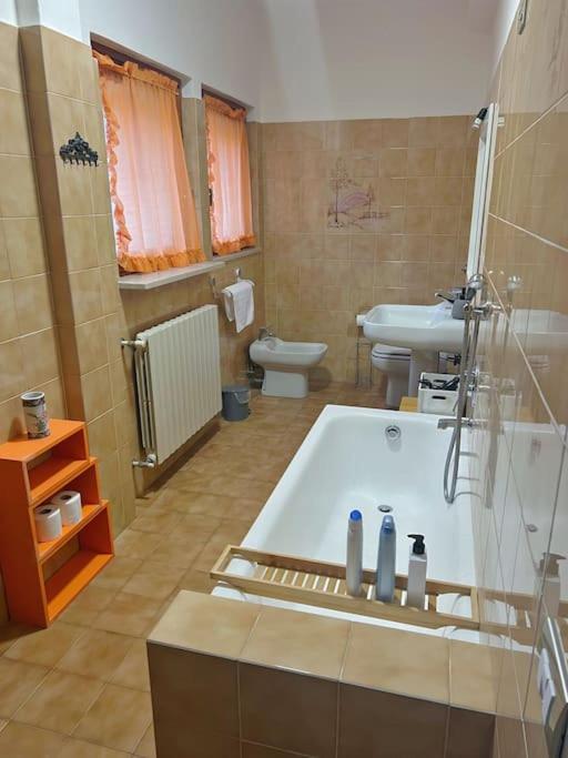 Business And Family House Con 3 Camere Da Letto Bergamo Esterno foto